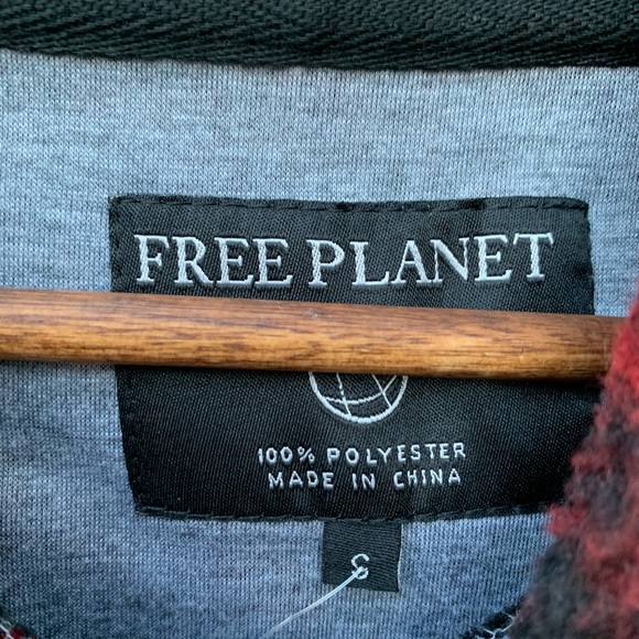 Free Planet | Red/Blk Buffalo Plaid Sweatshirt - Picture 6 of 8